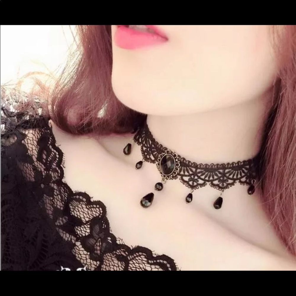 Black choker necklace filigree lace NWT!